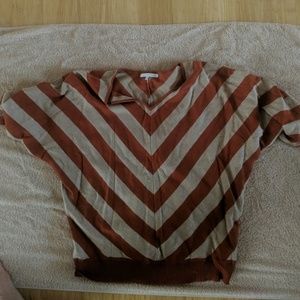 Short sleeve stripe sweater